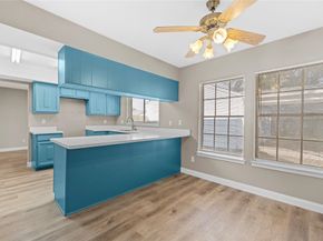 11350 Raven View Dr, Houston TX 77067