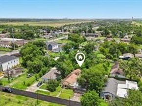 421 Clearwater Street, Houston TX 77029