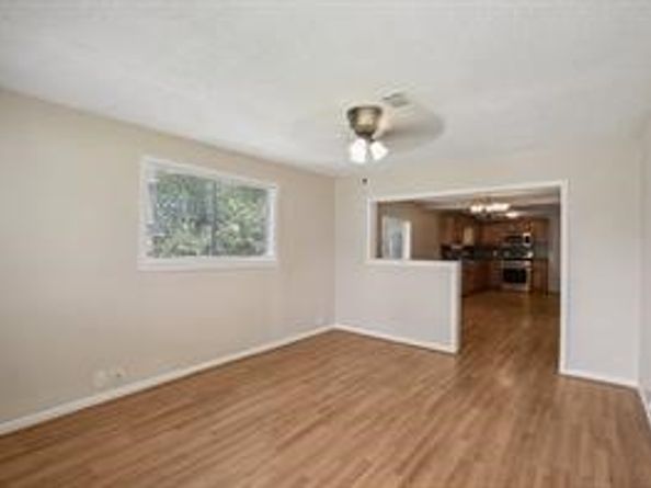 421 Clearwater Street, Houston TX 77029