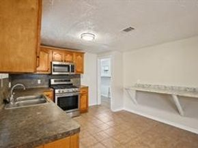 421 Clearwater Street, Houston TX 77029