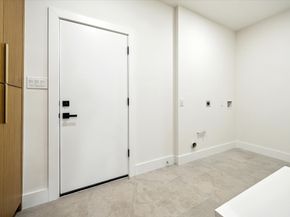 1423 Mapleton Drive, Houston TX 77043