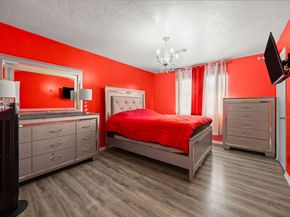 2526 Tomsbrook Drive, Houston TX 77067