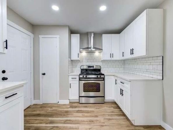 5611 Doulton Drive Drive, Houston TX 77033