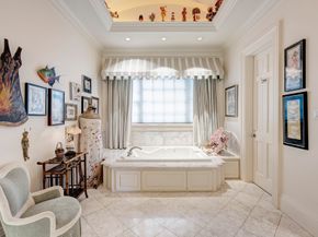 3653 Inverness Drive, Houston TX 77019