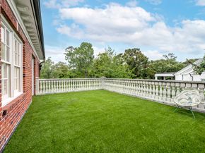 3653 Inverness Drive, Houston TX 77019