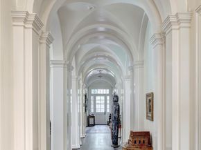 3653 Inverness Drive, Houston TX 77019