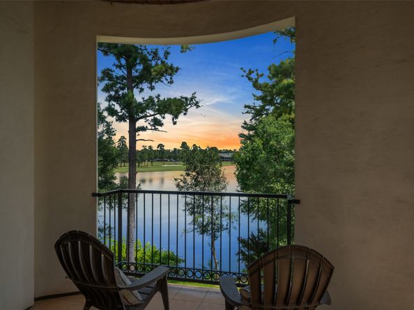 18 secluded Trail, The Woodlands TX 77380
