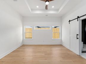 508 Dell Court, Houston TX 77009