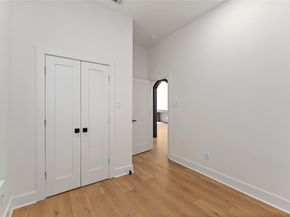 508 Dell Court, Houston TX 77009