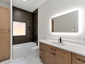 508 Dell Court, Houston TX 77009