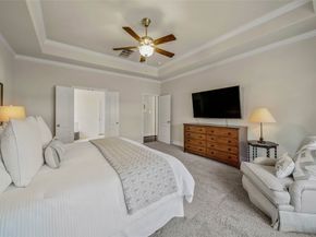 15 S Lochwood Way, Tomball TX 77375