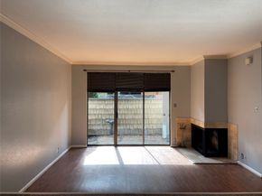 2829 Timmons Lane 215, Houston TX 77027