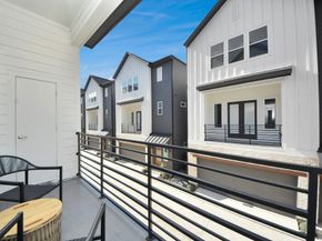 925 Fisher Street C, Houston TX 77018