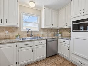 1214 Bittersweet Drive, Richmond TX 77406