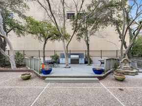 5150 Hidalgo Street 202, Houston TX 77056