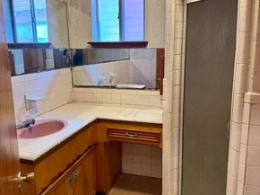6636 Sherman Street, Houston TX 77011