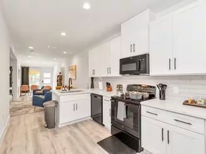 3735 Mainer Street, Houston TX 77021