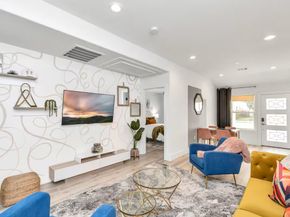 3735 Mainer Street, Houston TX 77021