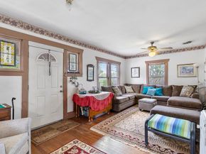 908 Northwood Street, Houston TX 77009