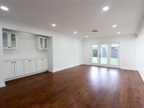 4839 Mcdermed Drive, Houston TX 77035