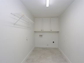 4839 Mcdermed Drive, Houston TX 77035