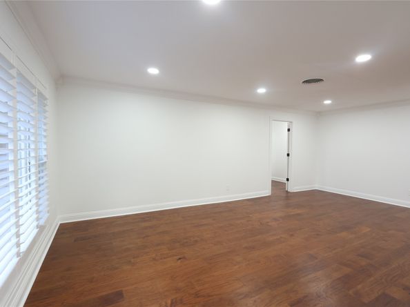 4839 Mcdermed Drive, Houston TX 77035