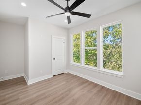 921 East 38th Street, Houston TX 77022