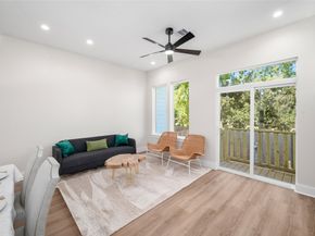 921 East 38th Street, Houston TX 77022