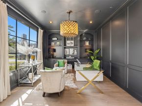 5042 Cedar Creek Drive, Houston TX 77056