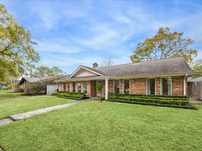 5718 Jackwood Street, Houston TX 77096