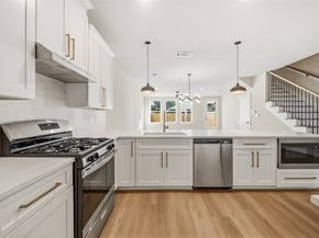 3422 Elser Street, Houston TX 77009