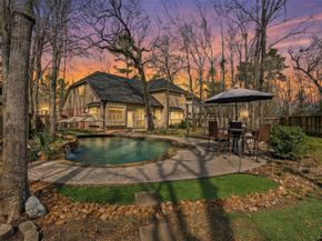 102 Wimberly Way, Conroe TX 77385