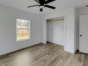 990 Wall Street, Houston TX 77088
