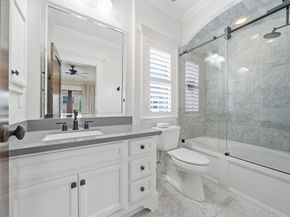 1418 Columbia Street, Houston TX 77008