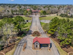 34 Sovereign Way, Conroe TX 77384