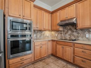 34 Sovereign Way, Conroe TX 77384