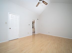 2300 Old Spanish Trail 2095, Houston TX 77054