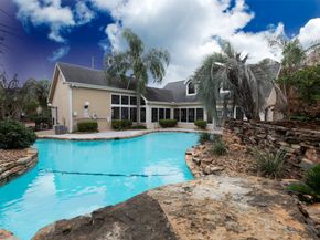 2300 Old Spanish Trail 2095, Houston TX 77054