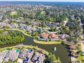 83 Lakeside Green, The Woodlands TX 77382
