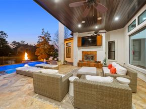 83 Lakeside Green, The Woodlands TX 77382