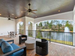 83 Lakeside Green, The Woodlands TX 77382