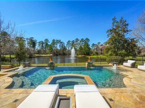83 Lakeside Green, The Woodlands TX 77382