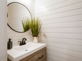 6211 Kingscrest Lane, Spring TX 77389