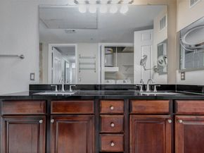 7575 Kirby Drive 1305, Houston TX 77030