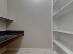 7575 Kirby Drive 1305, Houston TX 77030