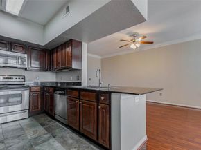 7575 Kirby Drive 1305, Houston TX 77030