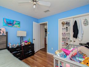 8622 Sparkling Springs Drive, Houston TX 77095