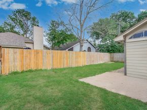 8622 Sparkling Springs Drive, Houston TX 77095