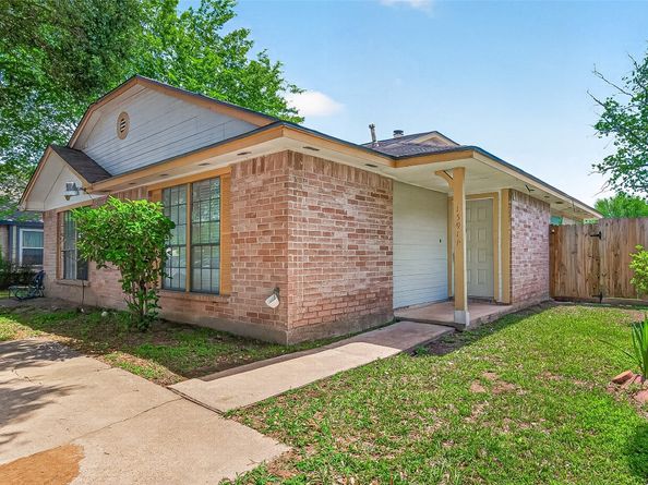 15911 Regina Drive, Houston TX 77084
