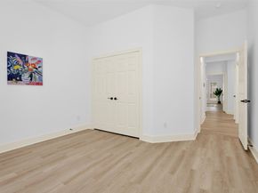 18 Endor Forest Place, The Woodlands TX 77382